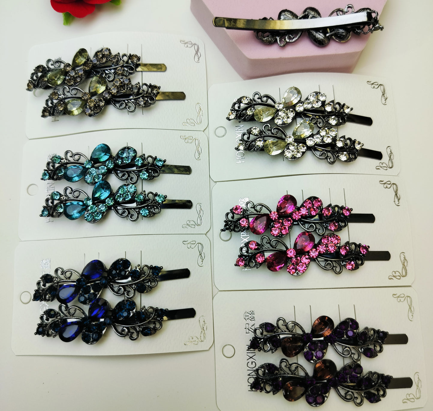 BLACK SIDE PIN (Pack of 12 card) Any pattern will be given. LE-185