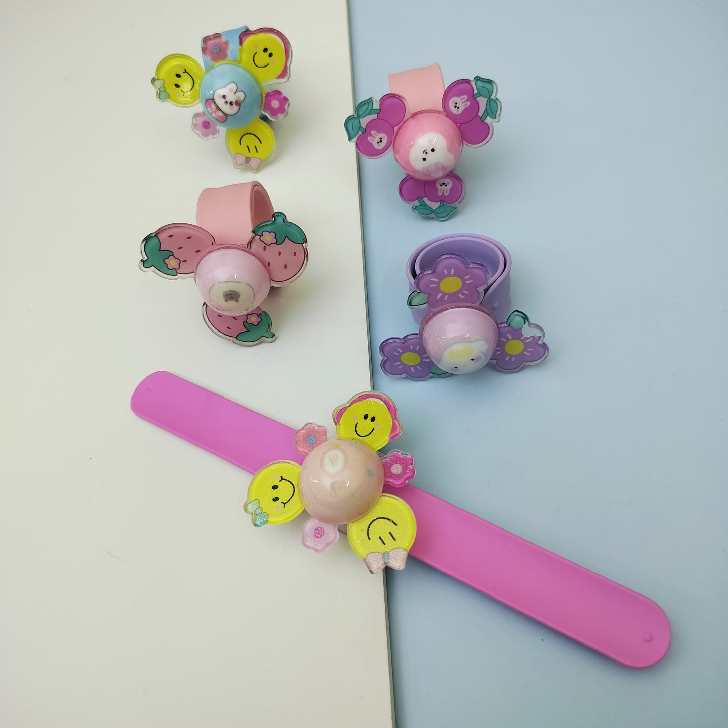 LIGHT BRACELET (Pack of 12) Kt 556(Any pattern will be given)