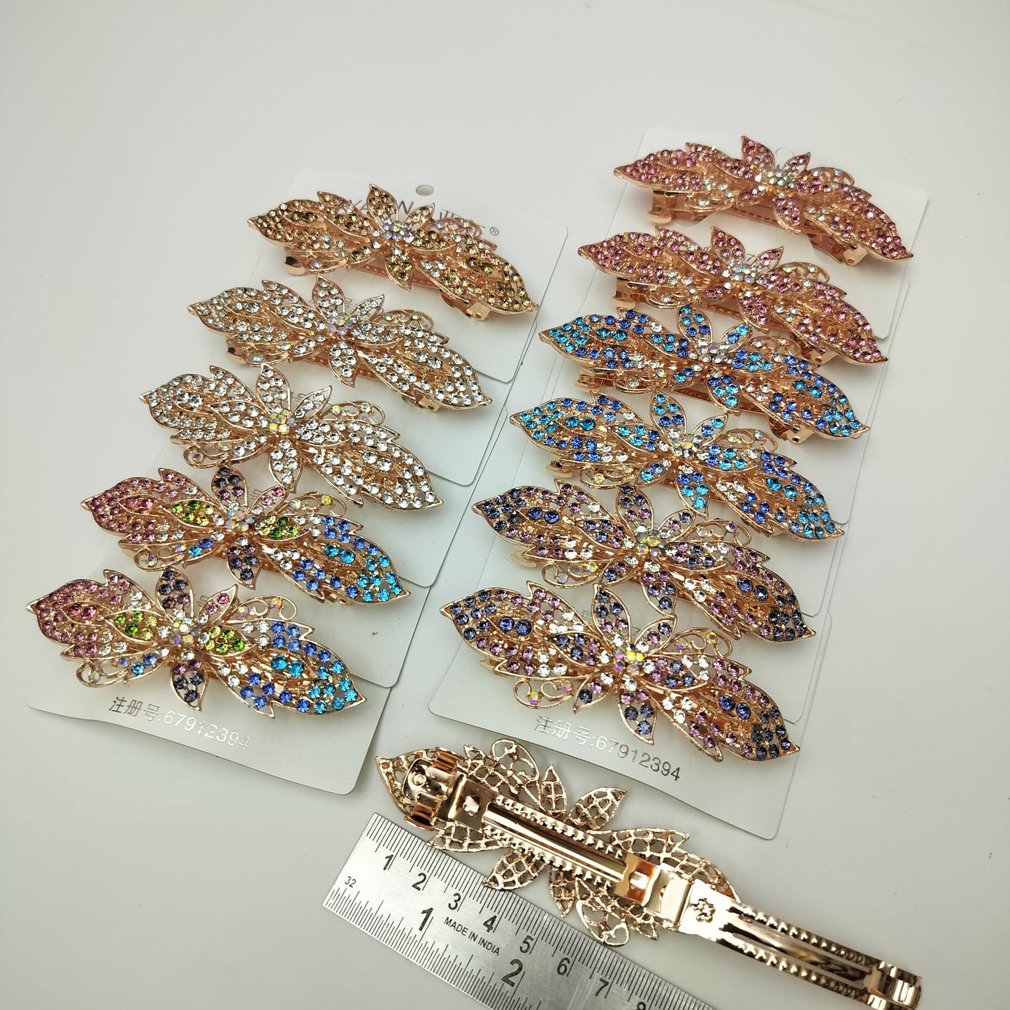 STONE HAIR CENTRE CLIP