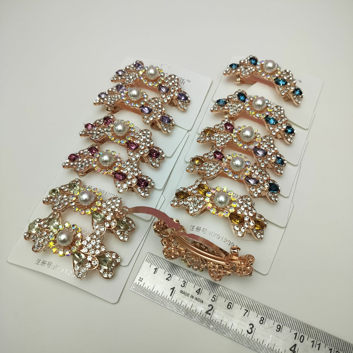 STONE HAIR CENTRE CLIP