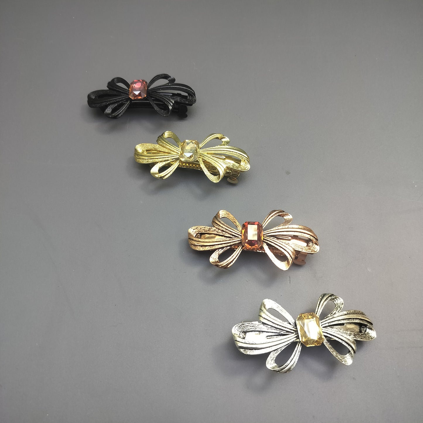 PREMIUM ruby stone Center clips (pack of 12) Cy -37