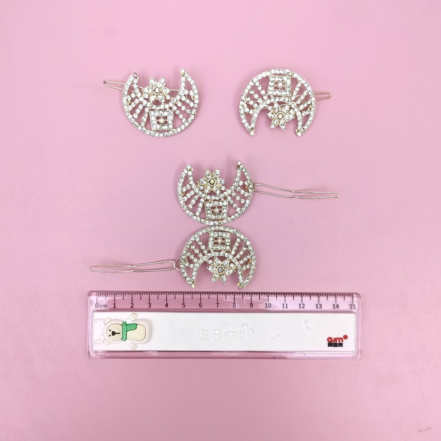 STONE CENTRE PINS (pack of 12)