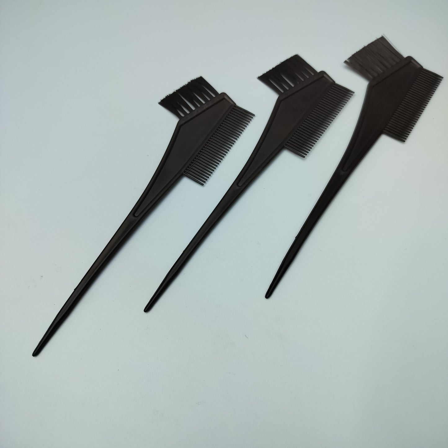 HAIR DYE BRUSH
