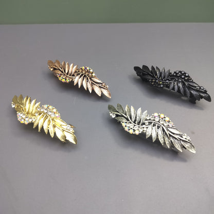 PREMIUM leaf Shaped Center clips (pack of 12)Cy-38
